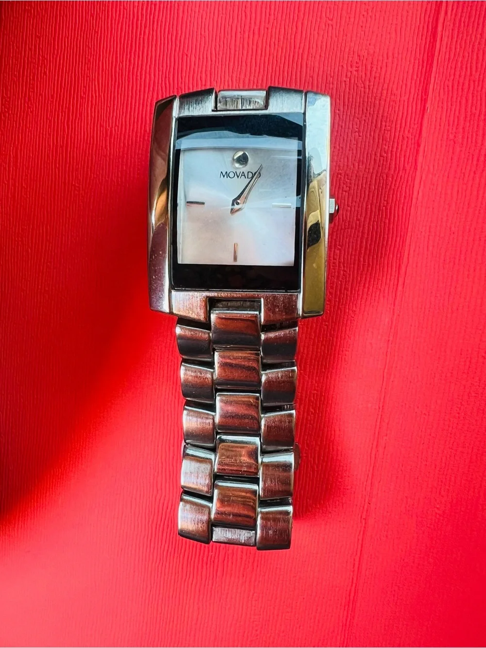 Movado Eliro 21mm Silver-Tone Rectangular Watch with Sunburst Dial